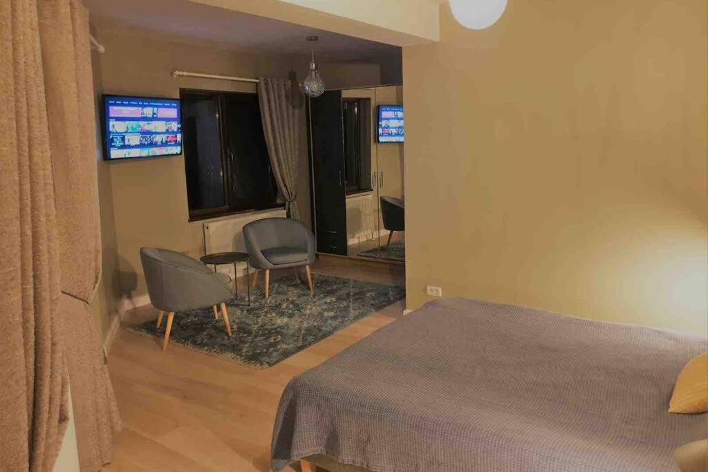 Casa Andreea. Cheerful 4-Bedroom Villa Bod Bagian luar foto